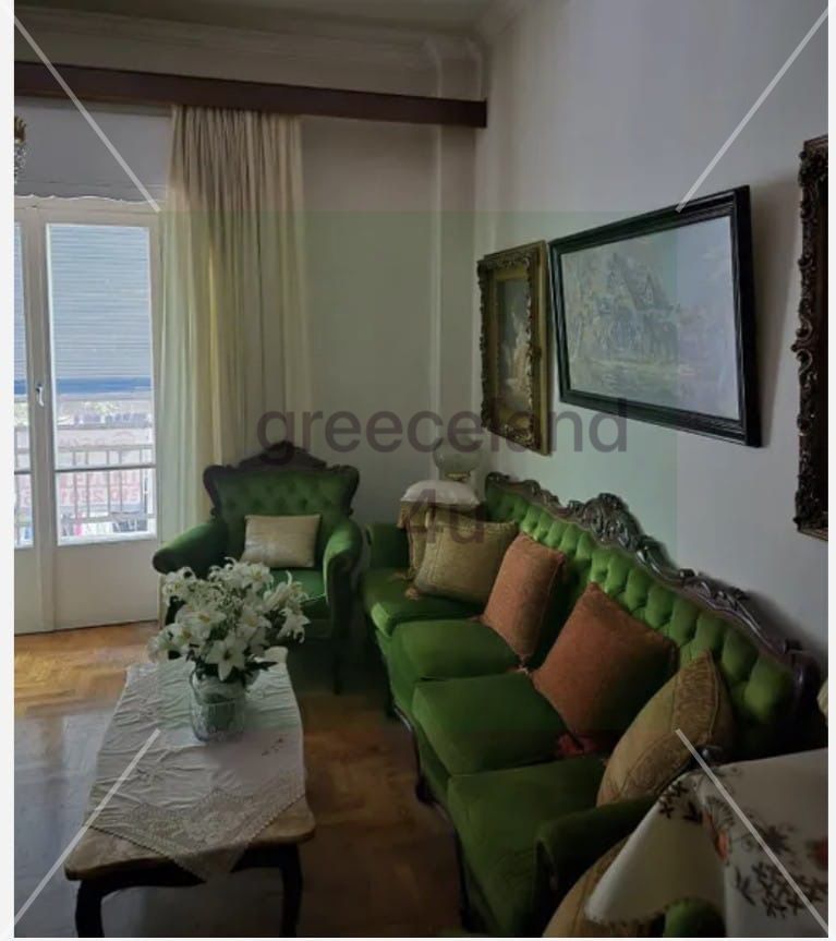 π 60 sq.m | 1st floor | Elevator