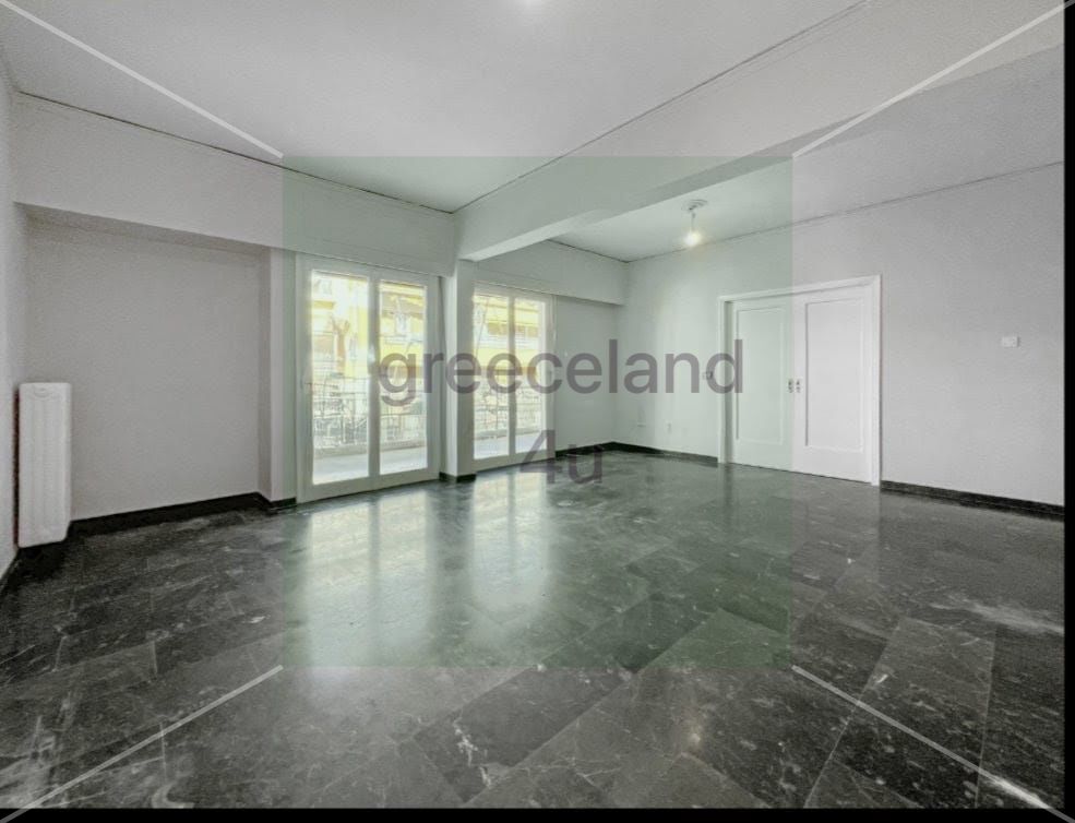 📐 Size: 112 sqm | 4th floor with elevator