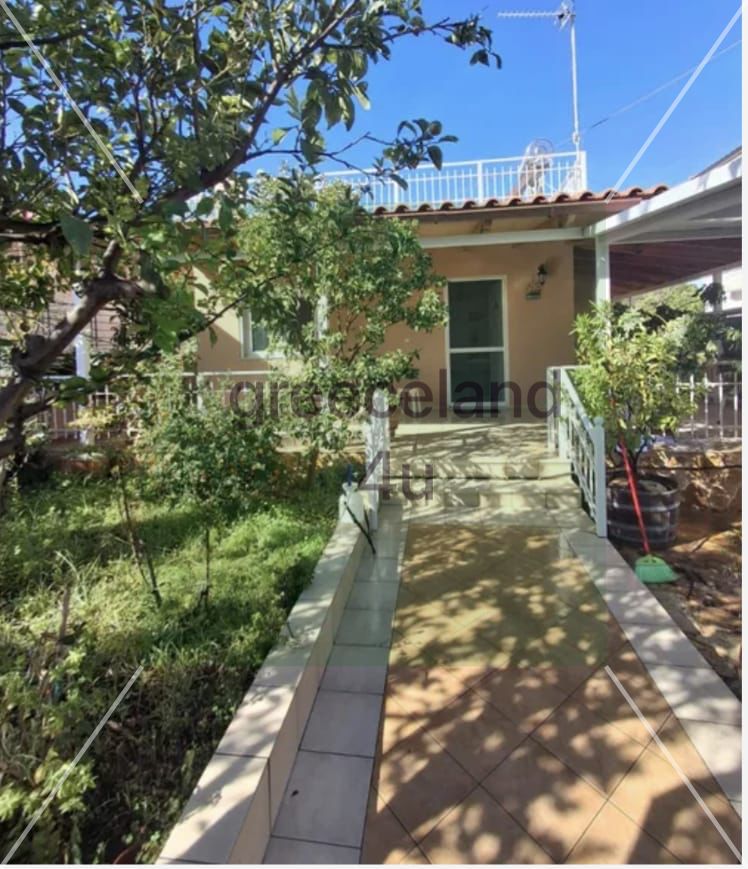 🏠 Private house: 72 sq.m