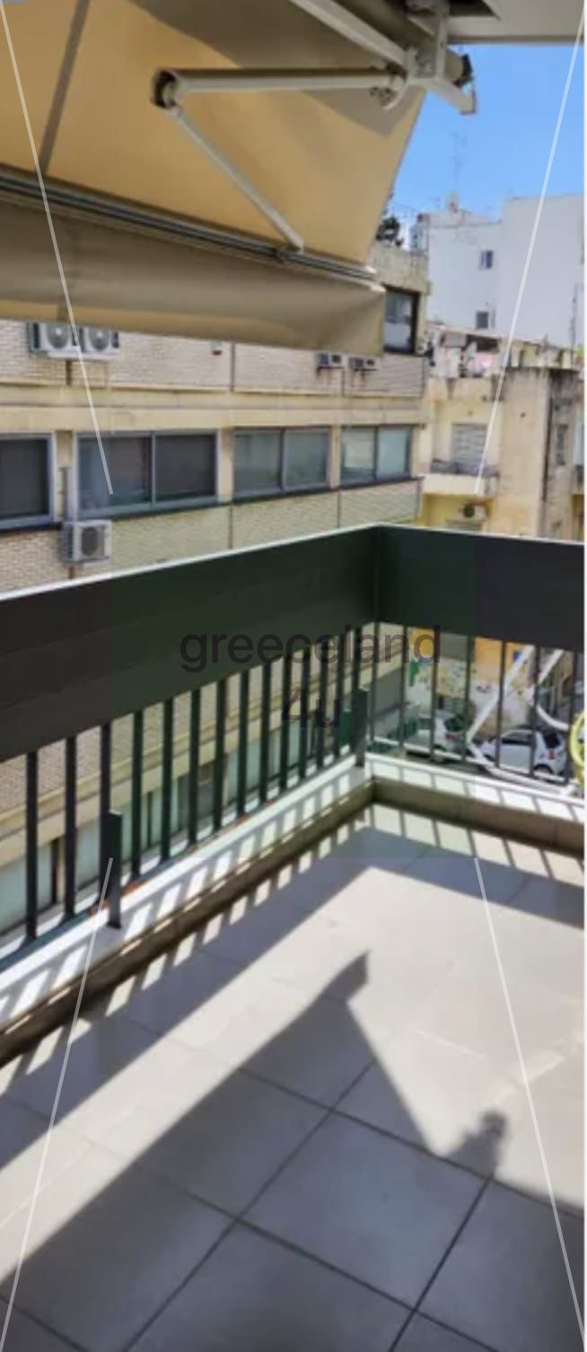 📐 65 sq.m + balcony