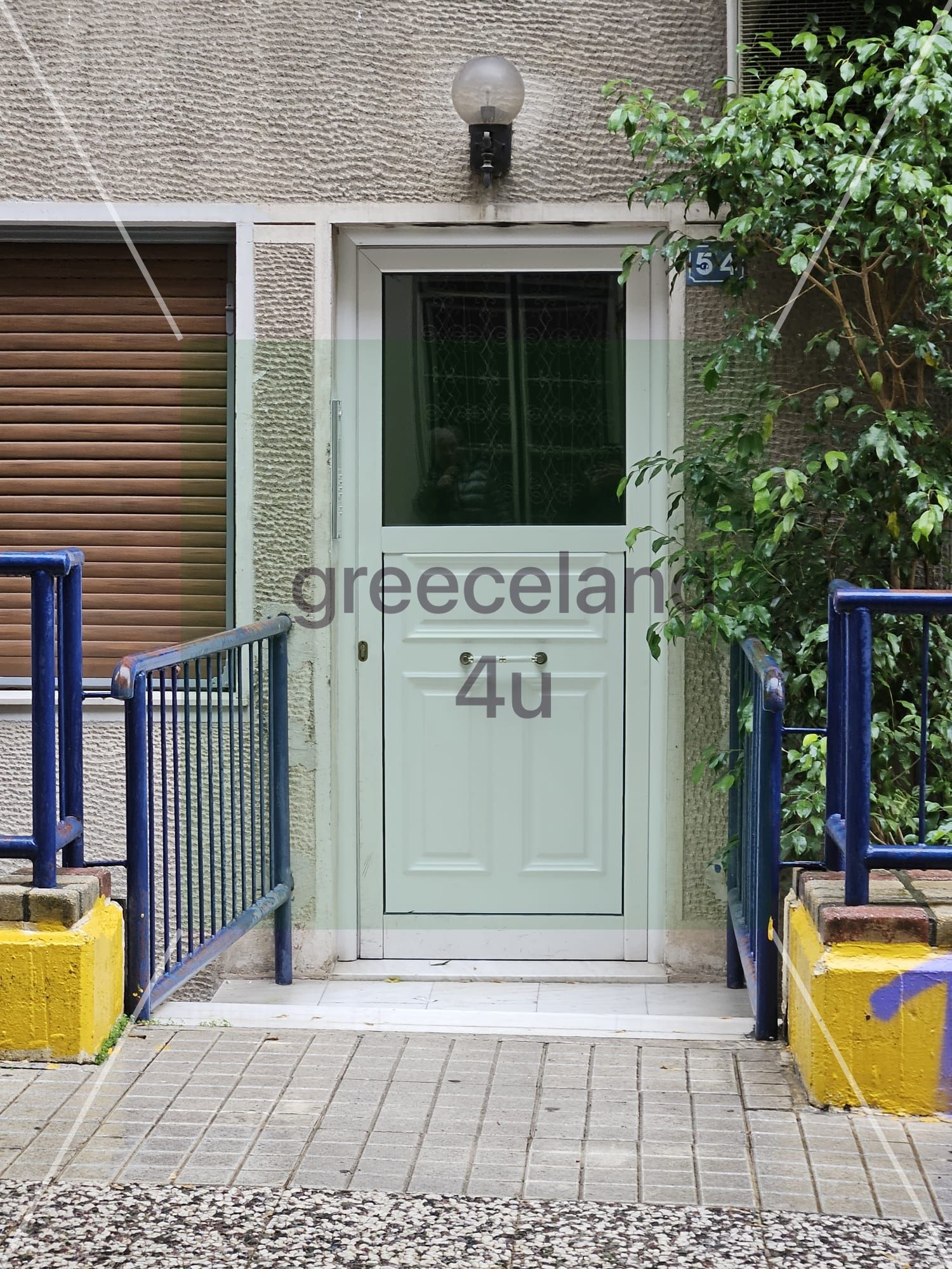 Furnished apartment | Ground floors | Central location