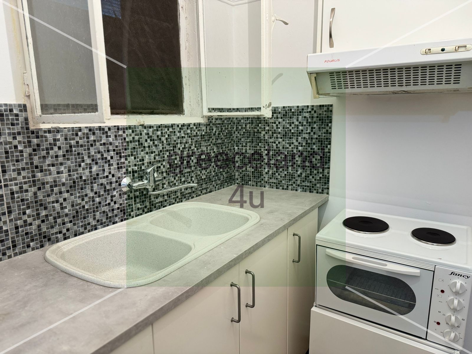 Furnished apartment | Ground floors | Central location