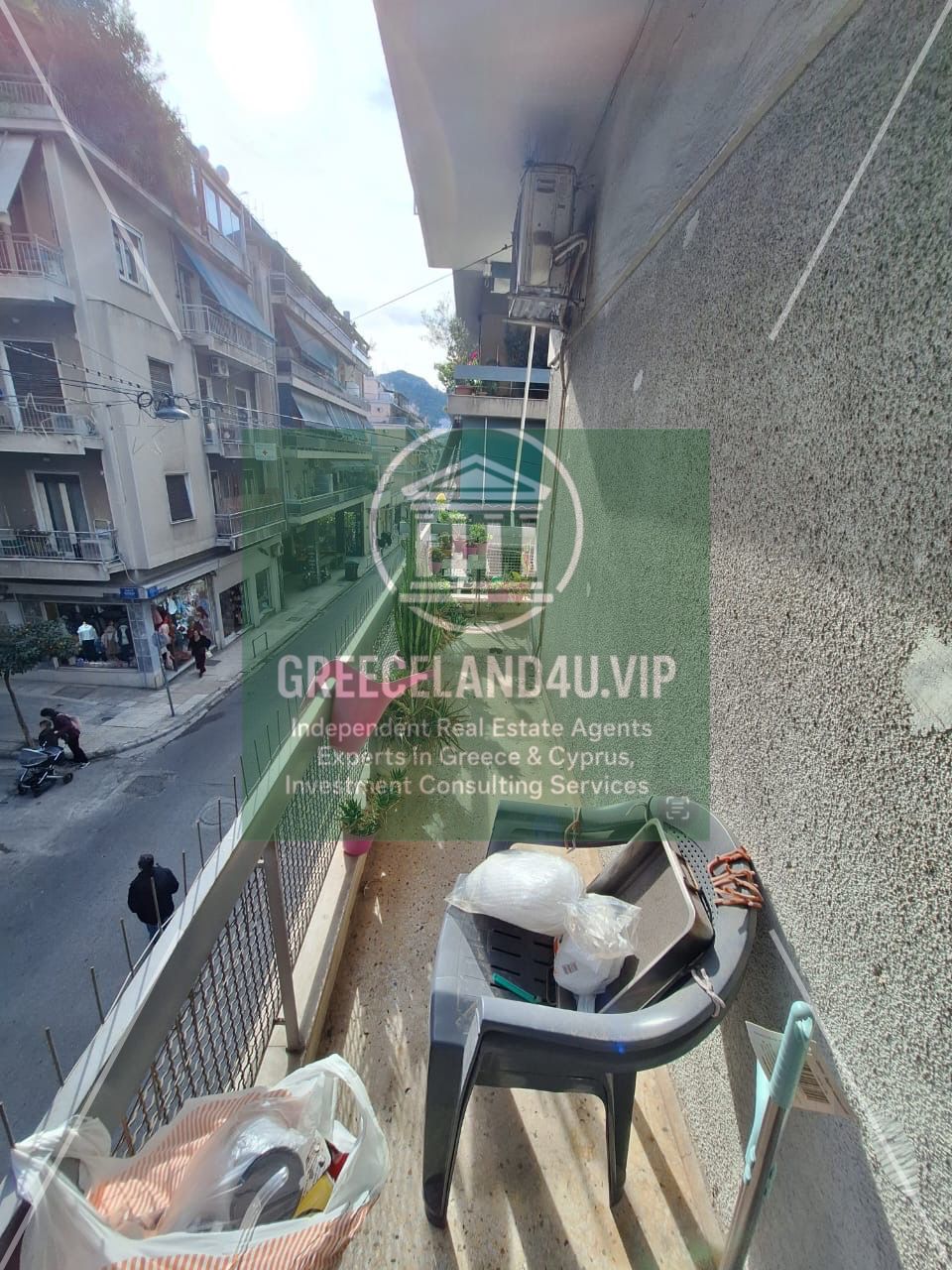 📍 Prime location – short walk to Ambelokipi Metro, parks, Lycabettus Hill, shops, cafes, and public transport