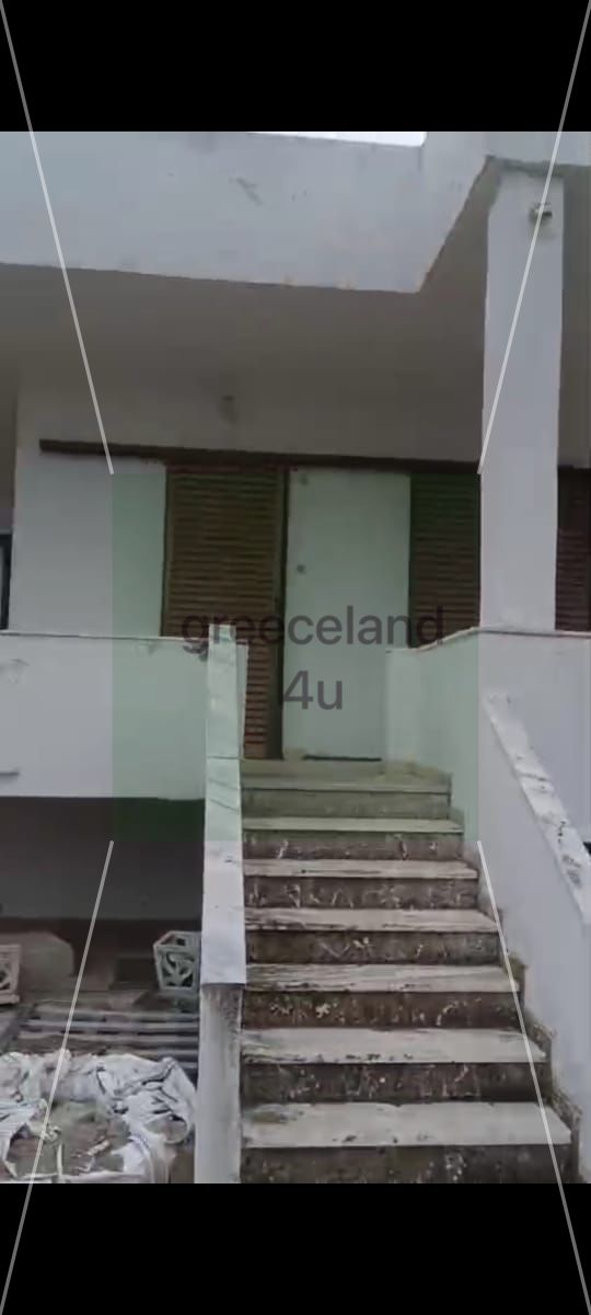 80 sq.m. on a 380 sq.m. plot,  only 300 meters from the beach ⛱️.             