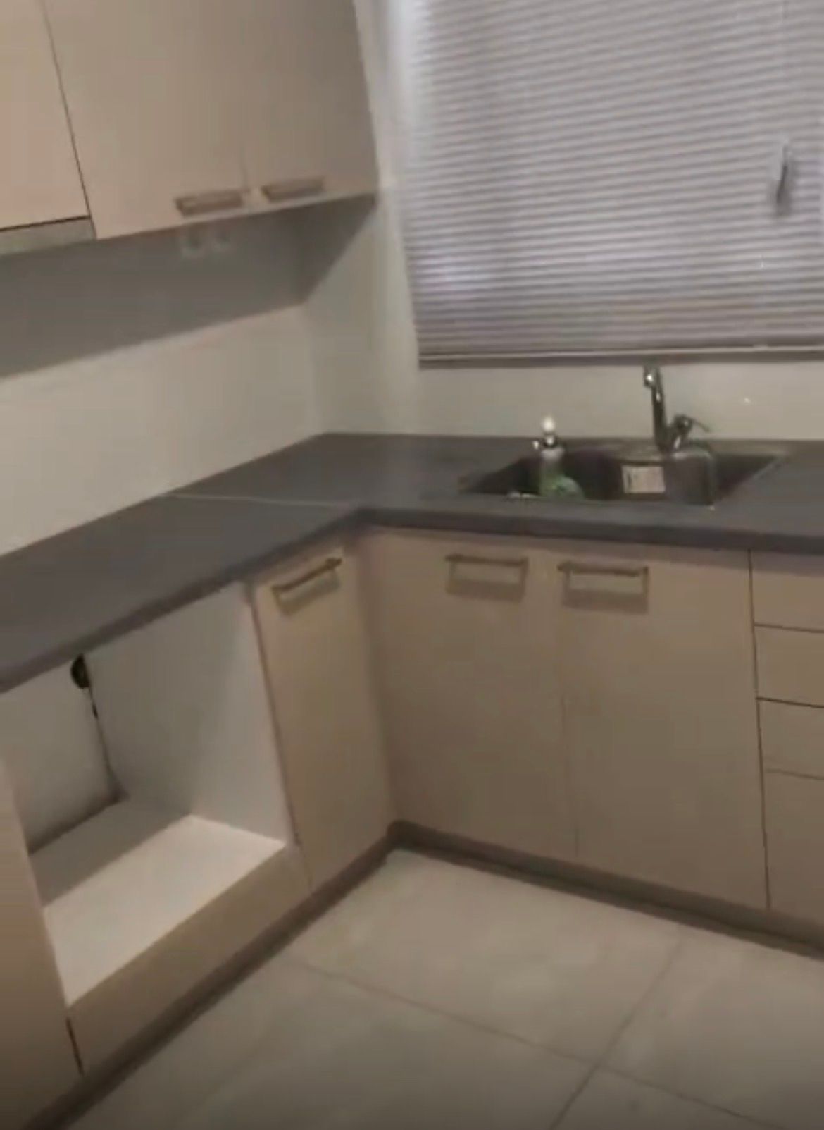 • 5th floor with elevator