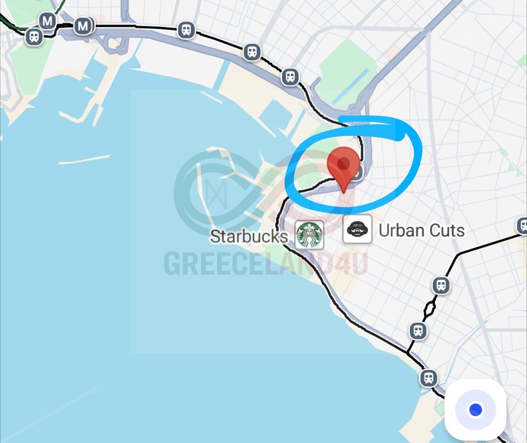 Studio apartment for sale in Palaio Faliro, Athens, one of the most sought-after areas of the Athens Riviera.