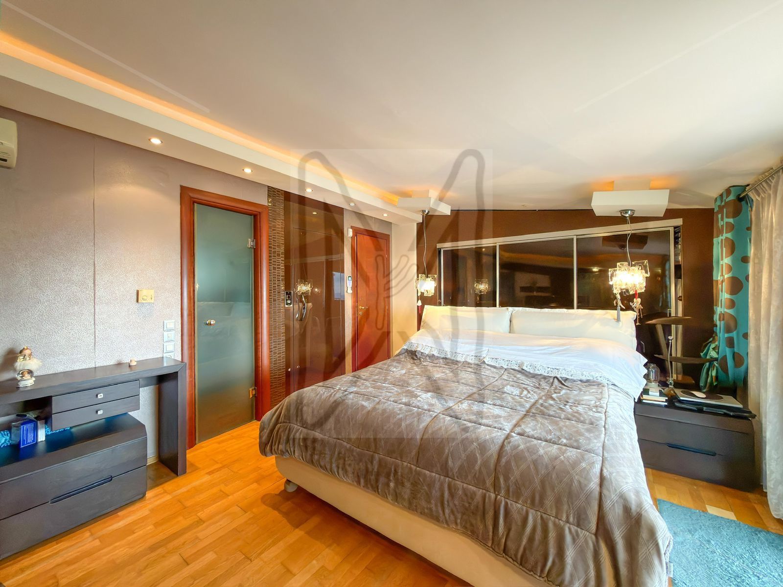 A private four-level residence located in one of the most prestigious and secure areas of Thessaloniki.