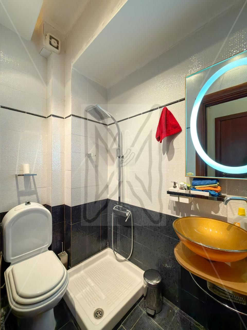 A private four-level residence located in one of the most prestigious and secure areas of Thessaloniki.