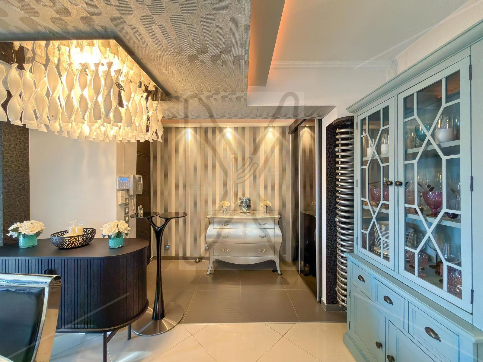 A private four-level residence located in one of the most prestigious and secure areas of Thessaloniki.