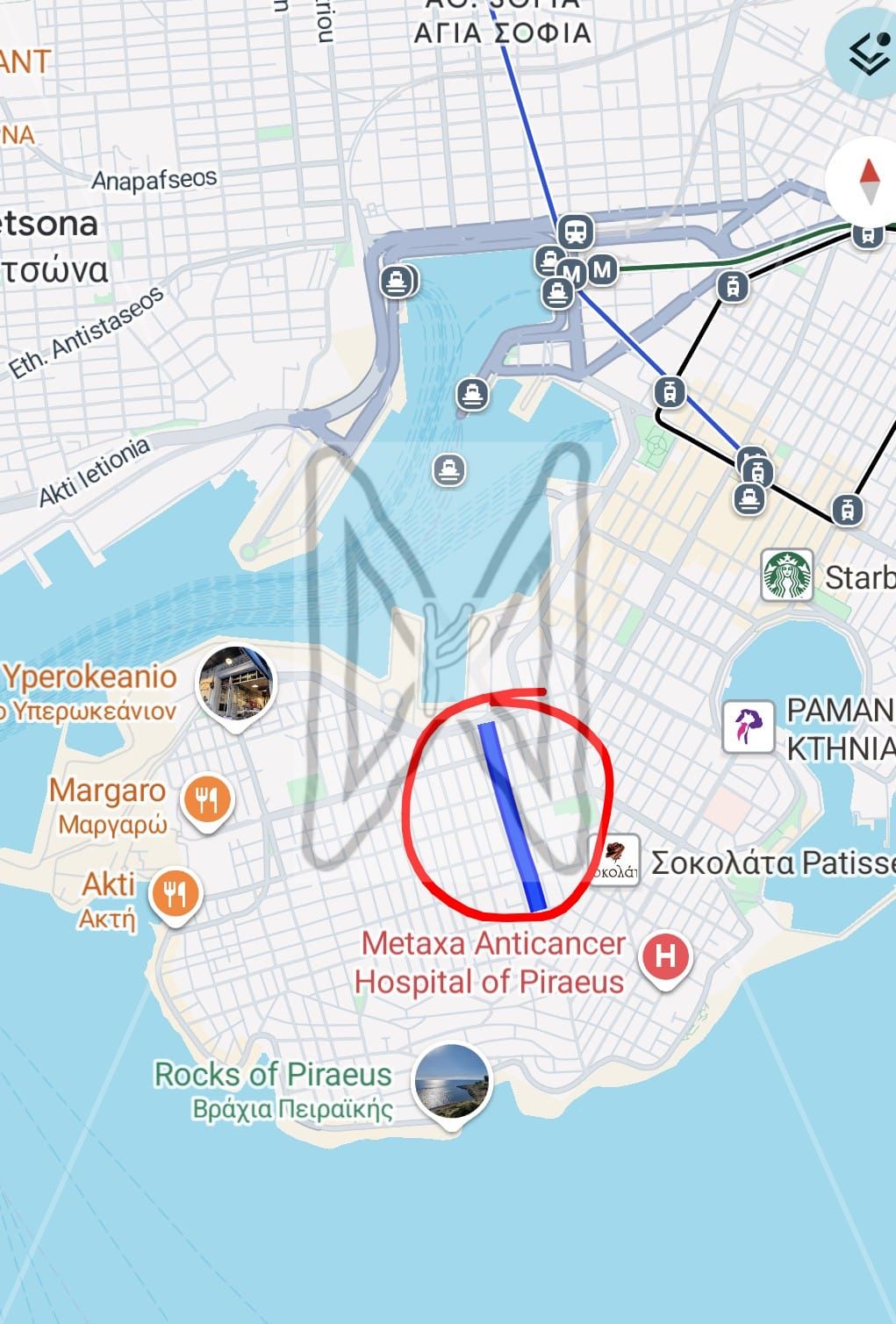 Just minutes from the Stavros Niarchos 