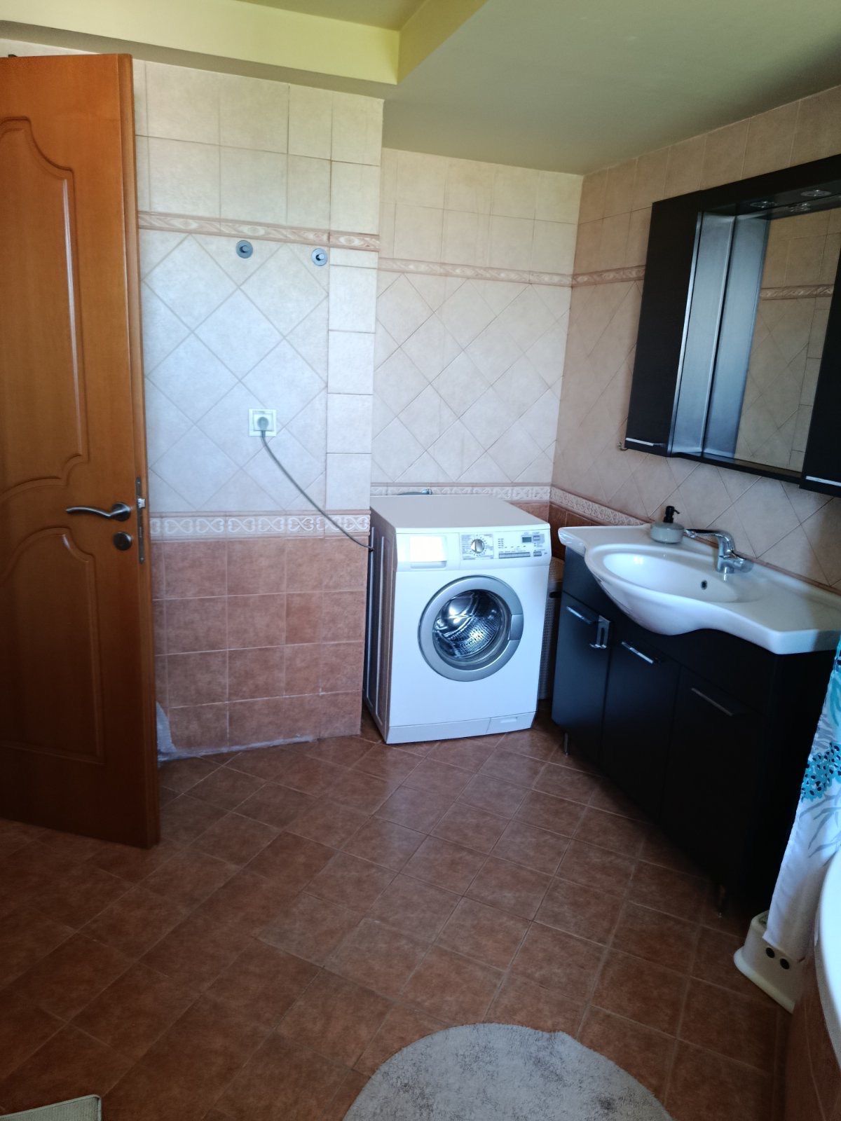 Just 500 m from the sea