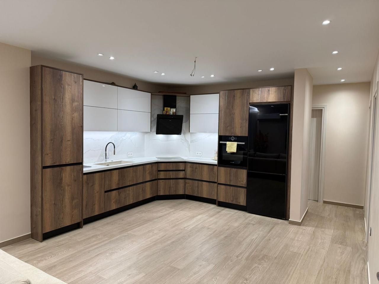 Modern 90 m² Apartment in a Prime Kallithea Location