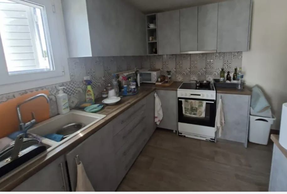 Located in the beautiful coastal area of Oropos,