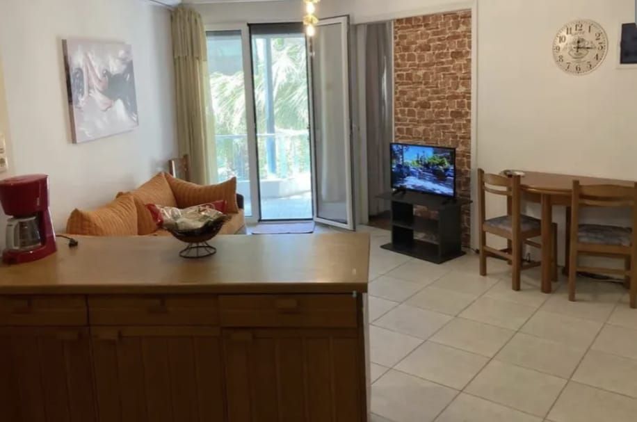 Location: Glyfada, Athens,