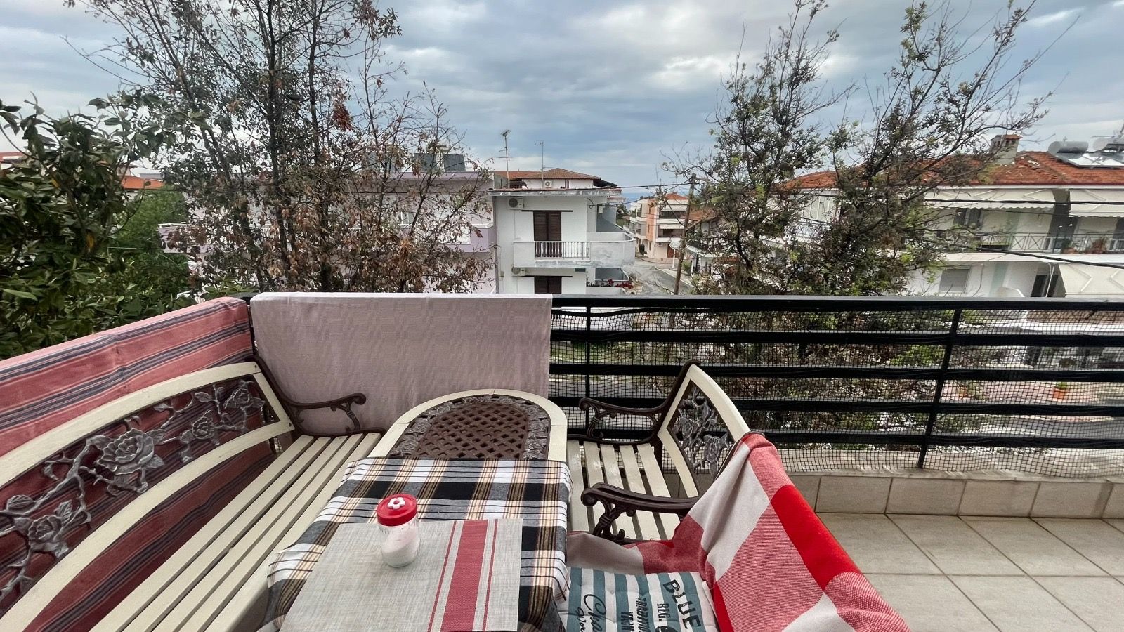charming apartment in Oropos,