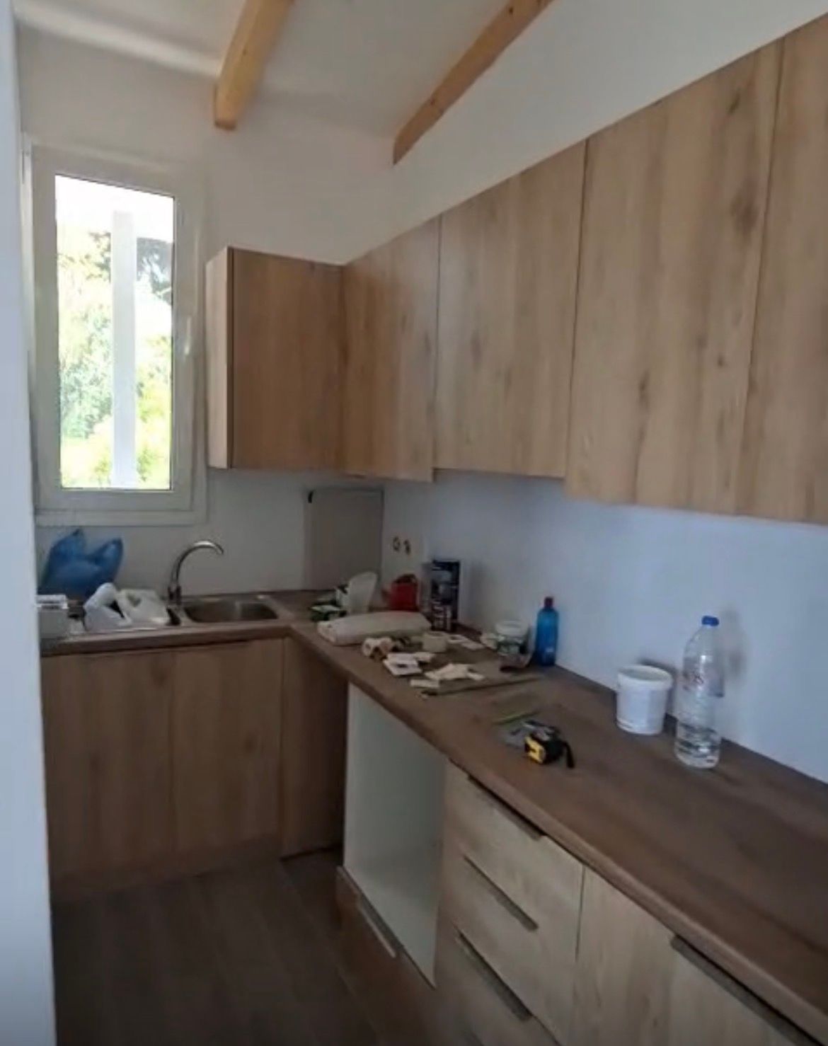 Discover this beautiful private home in Oropos,