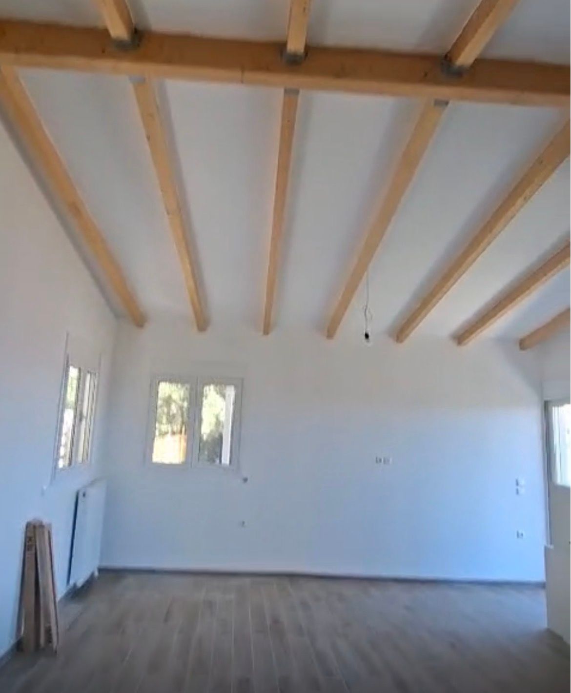 Discover this beautiful private home in Oropos,