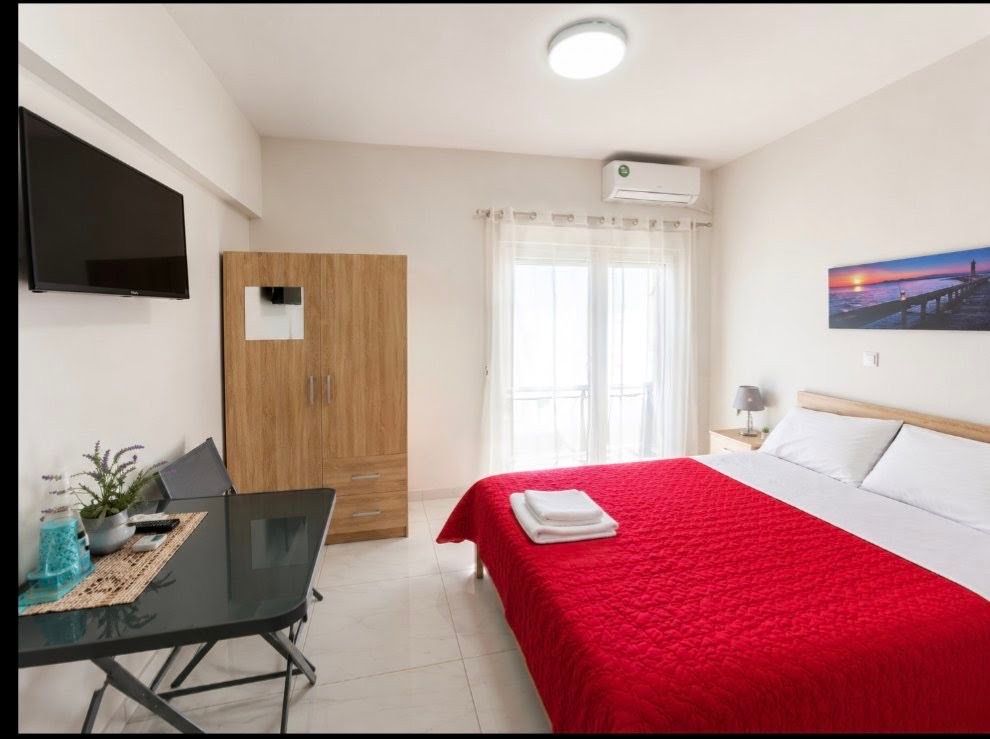 Move-in ready studio