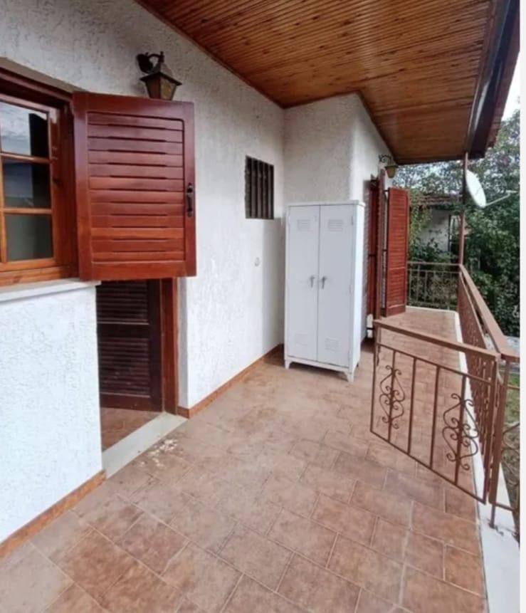 just a 5-minute walk from the beach.