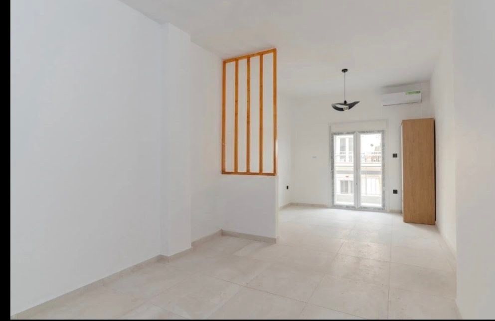 Renovated Studio for Sale in Thessaloniki, Greece 🇬🇷100000