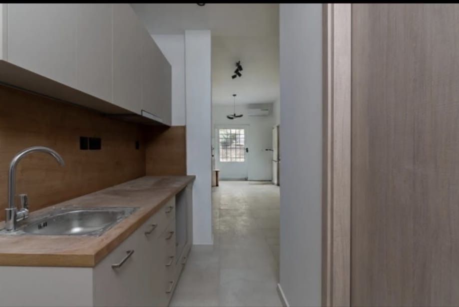 Renovated Studio for Sale in Thessaloniki, Greece 🇬🇷100000