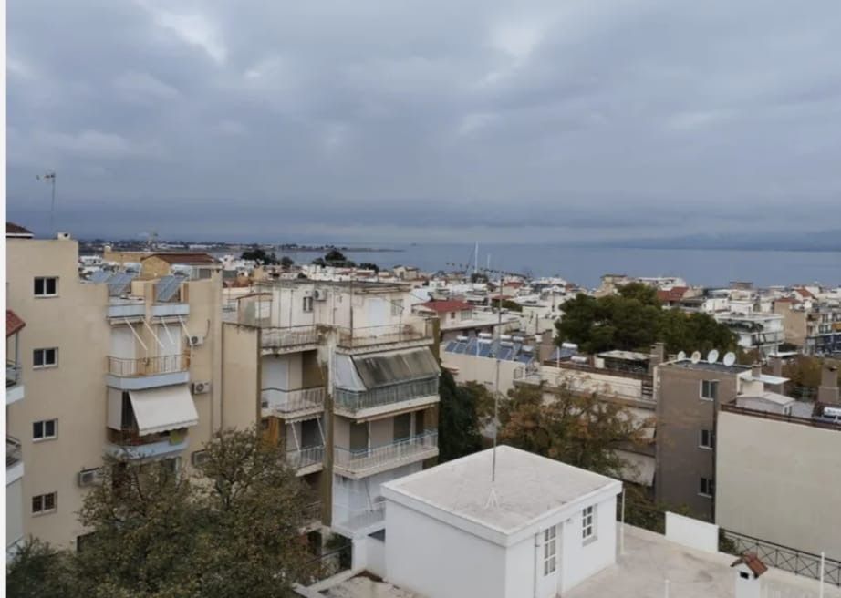 Spacious Seaside Property Near Athens