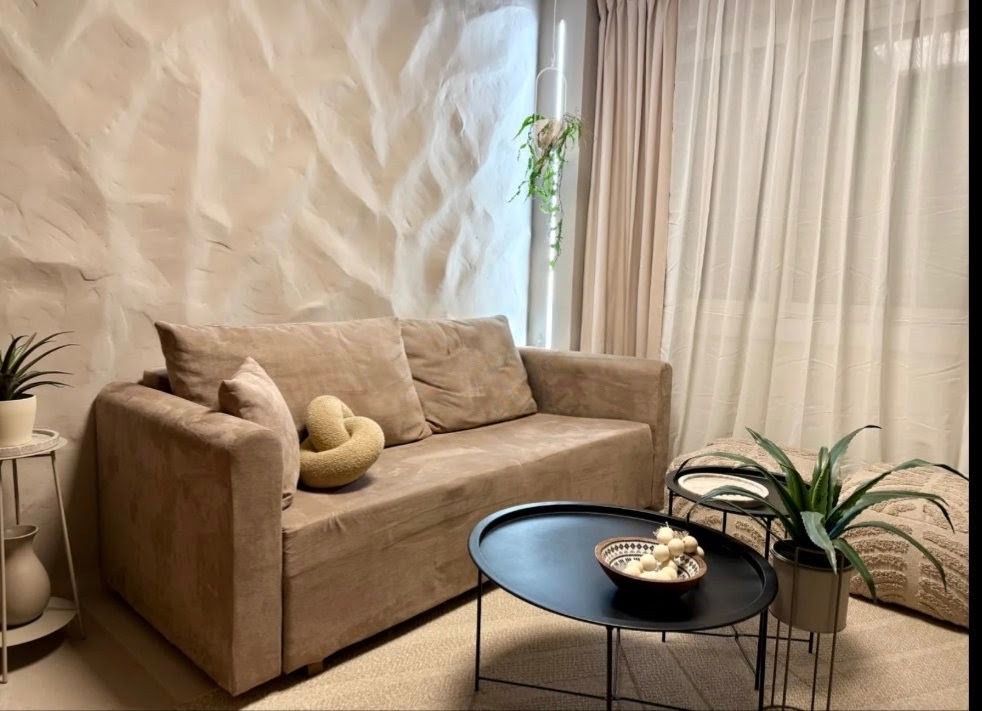 renovated and fully furnished 31 m² studio apartment for sale in Thessaloniki,