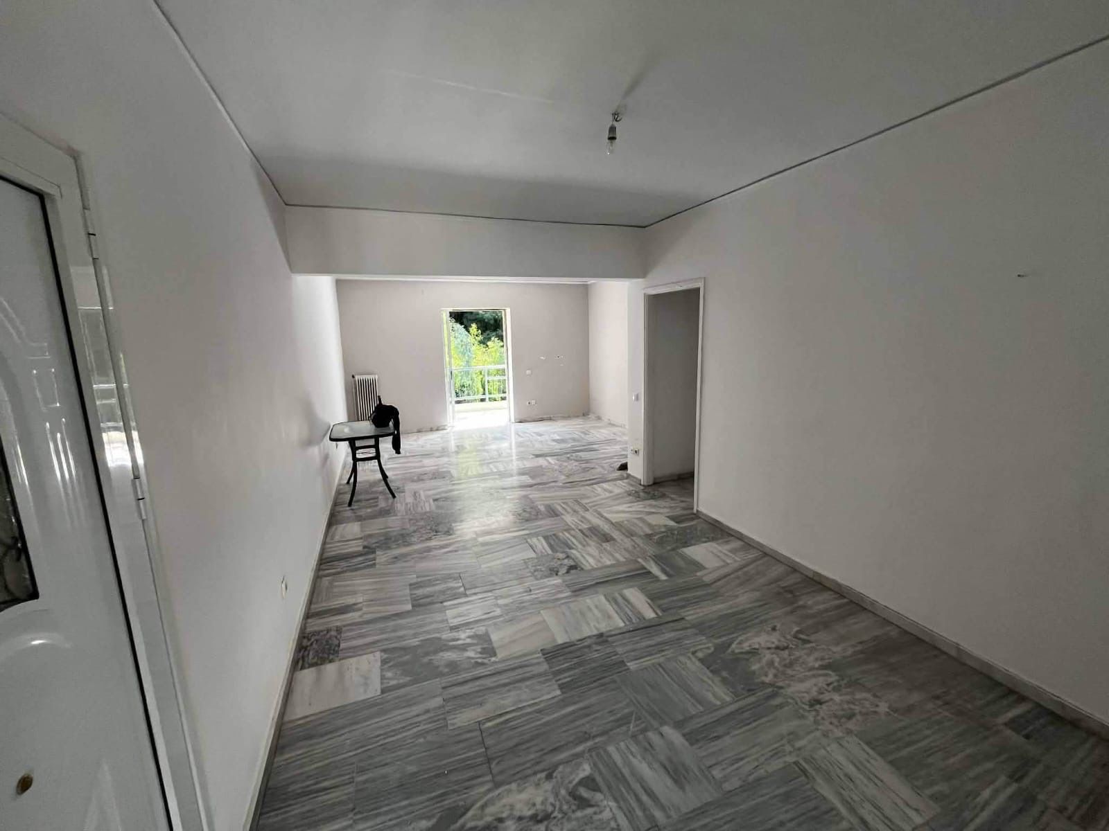 Spacious 101.9 m²
