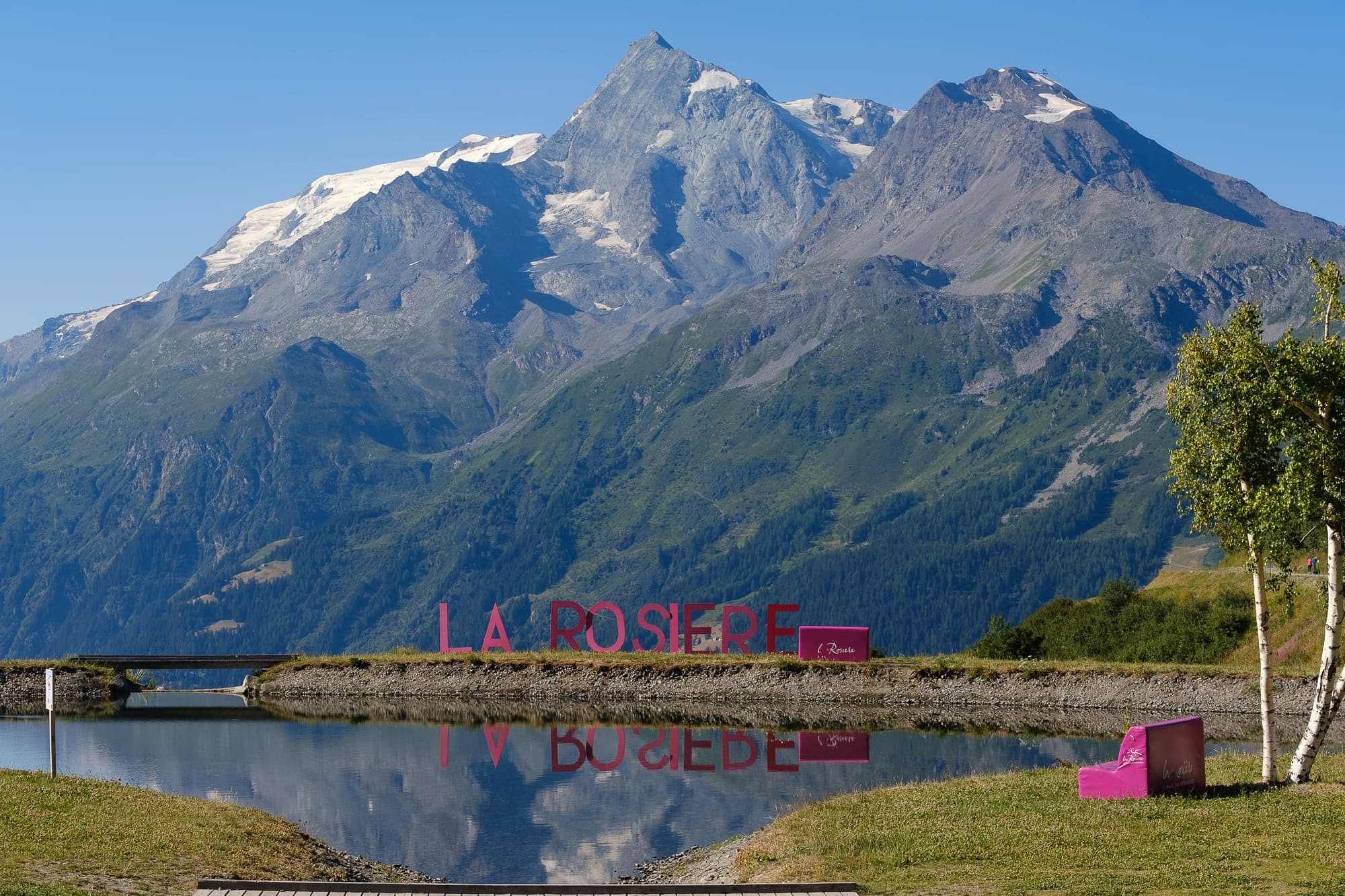 LA ROSIERE EN ETE