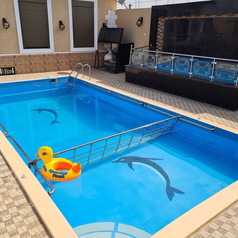 Fiberglass Swimming Pool
