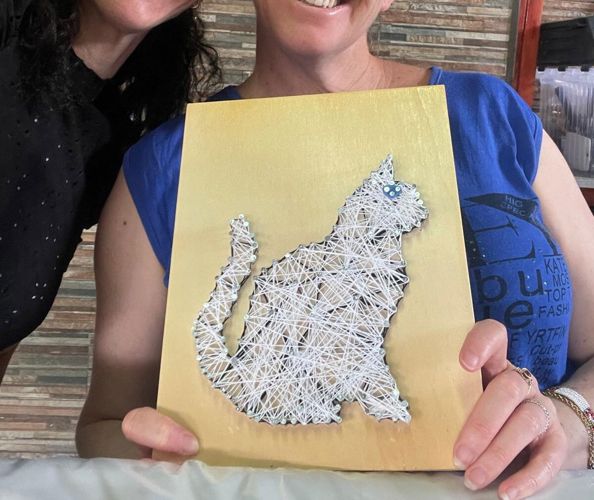 סדנת מסמרים וחוטי רקמה