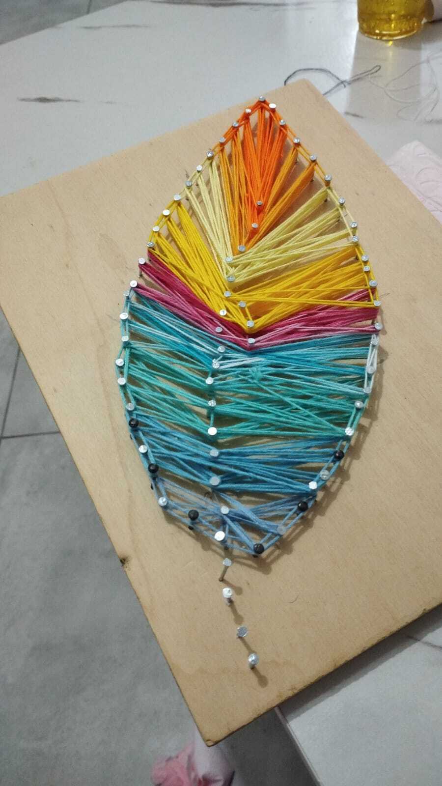 סדנת מסמרים וחוטי רקמה