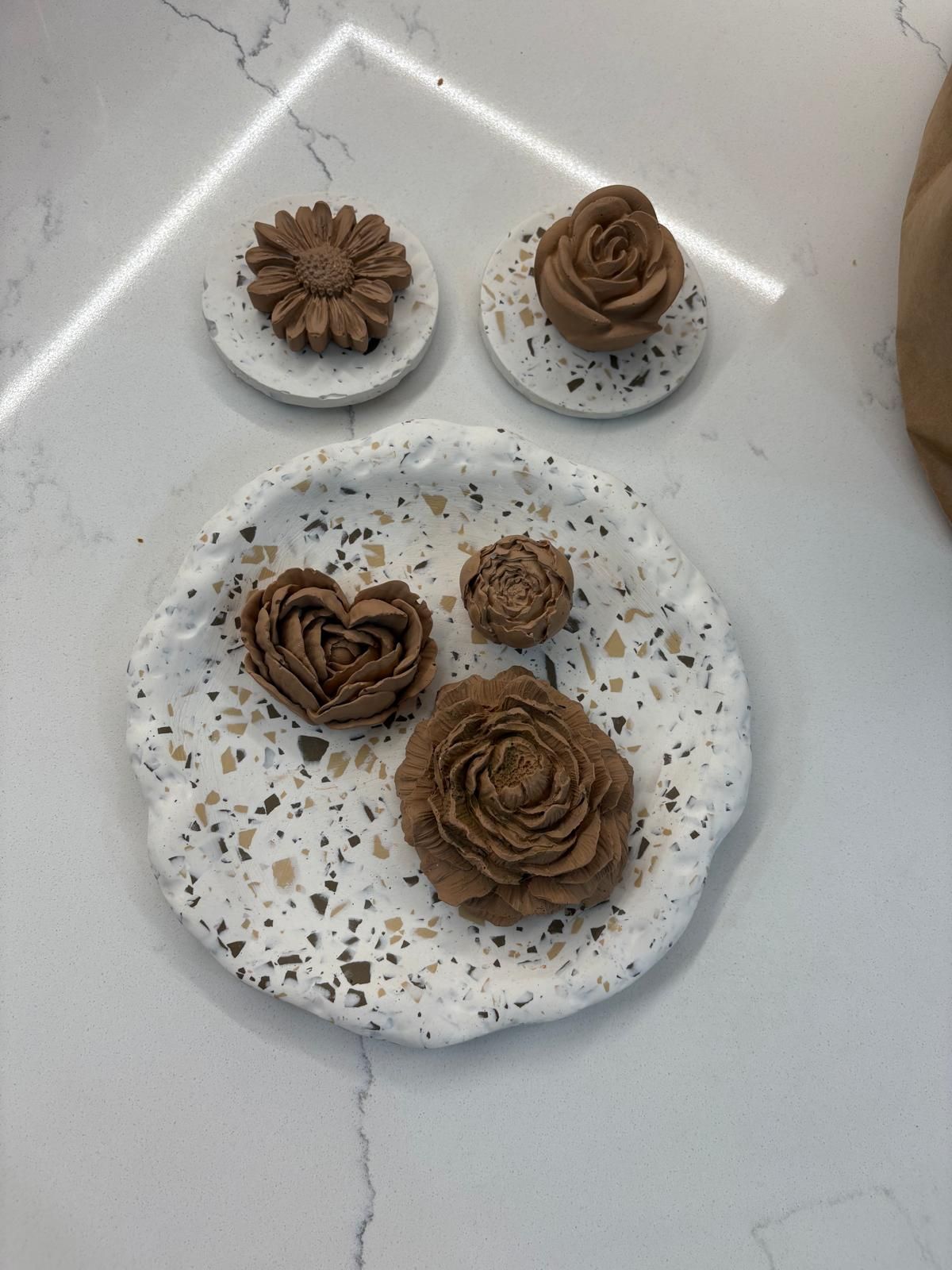 סדנת יציקות טרצו (Terrazzo) – אמנות צבעונית בעבודת יד