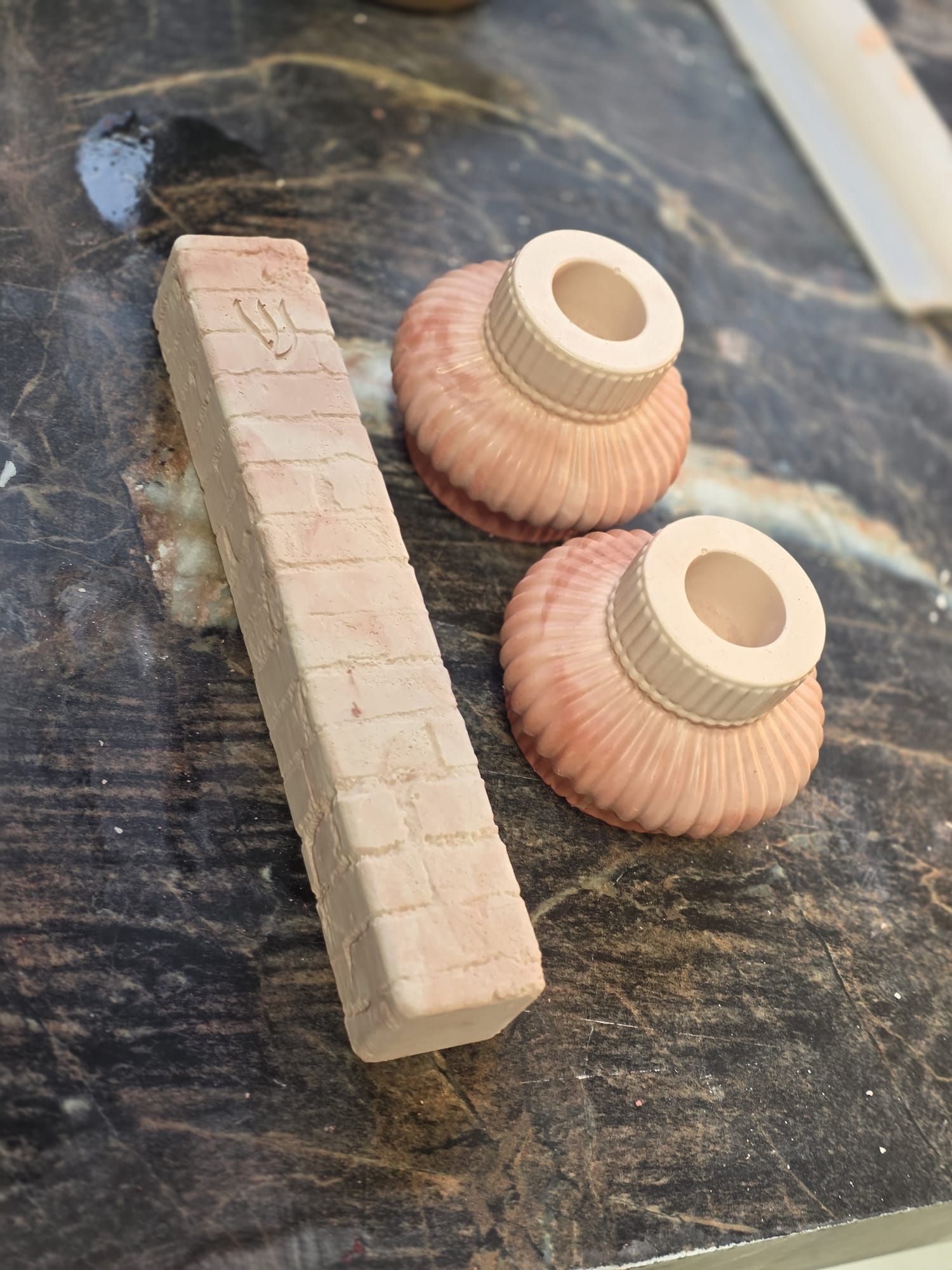 סדנת יציקות טרצו (Terrazzo) – אמנות צבעונית בעבודת יד