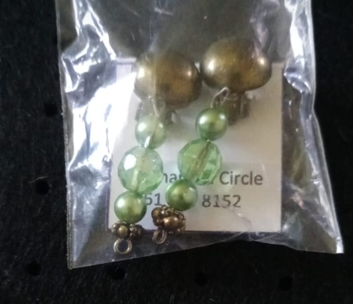 Elegant Green & Brass Clip-On Earrings R220.00