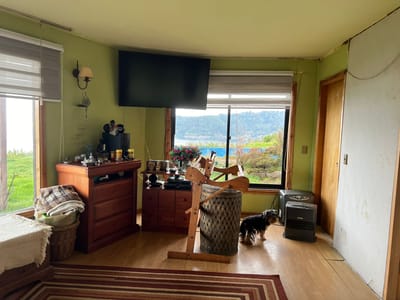 Venta de casa en la Comuna de Valdivia, localidad de Niebla en terreno de 7.900 m2.