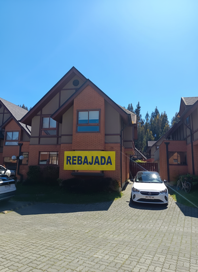 Segura y confortable casa condominio sector Las Monjas, Lomas de San Sebastian