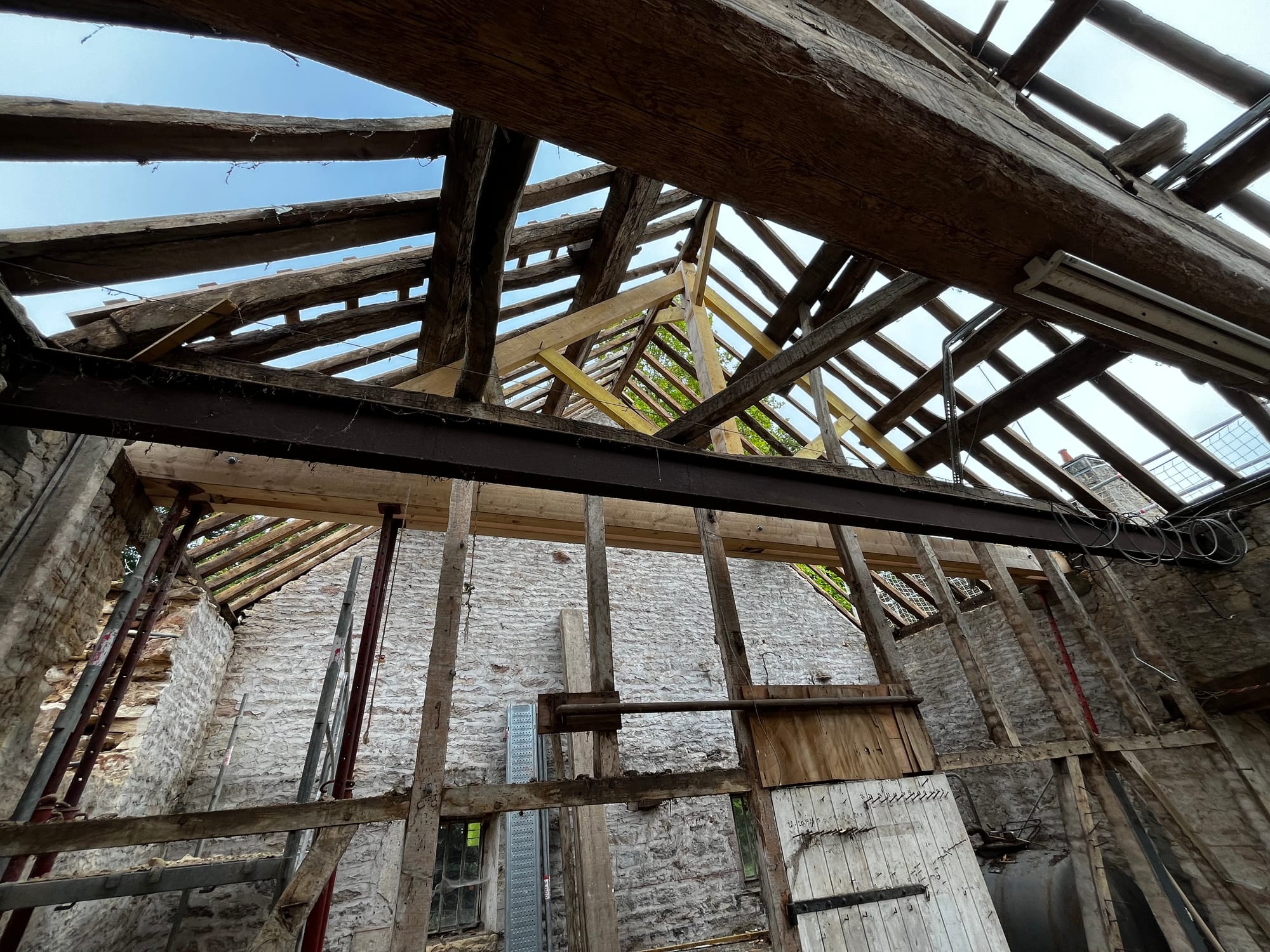 Reprise complète de la couverture