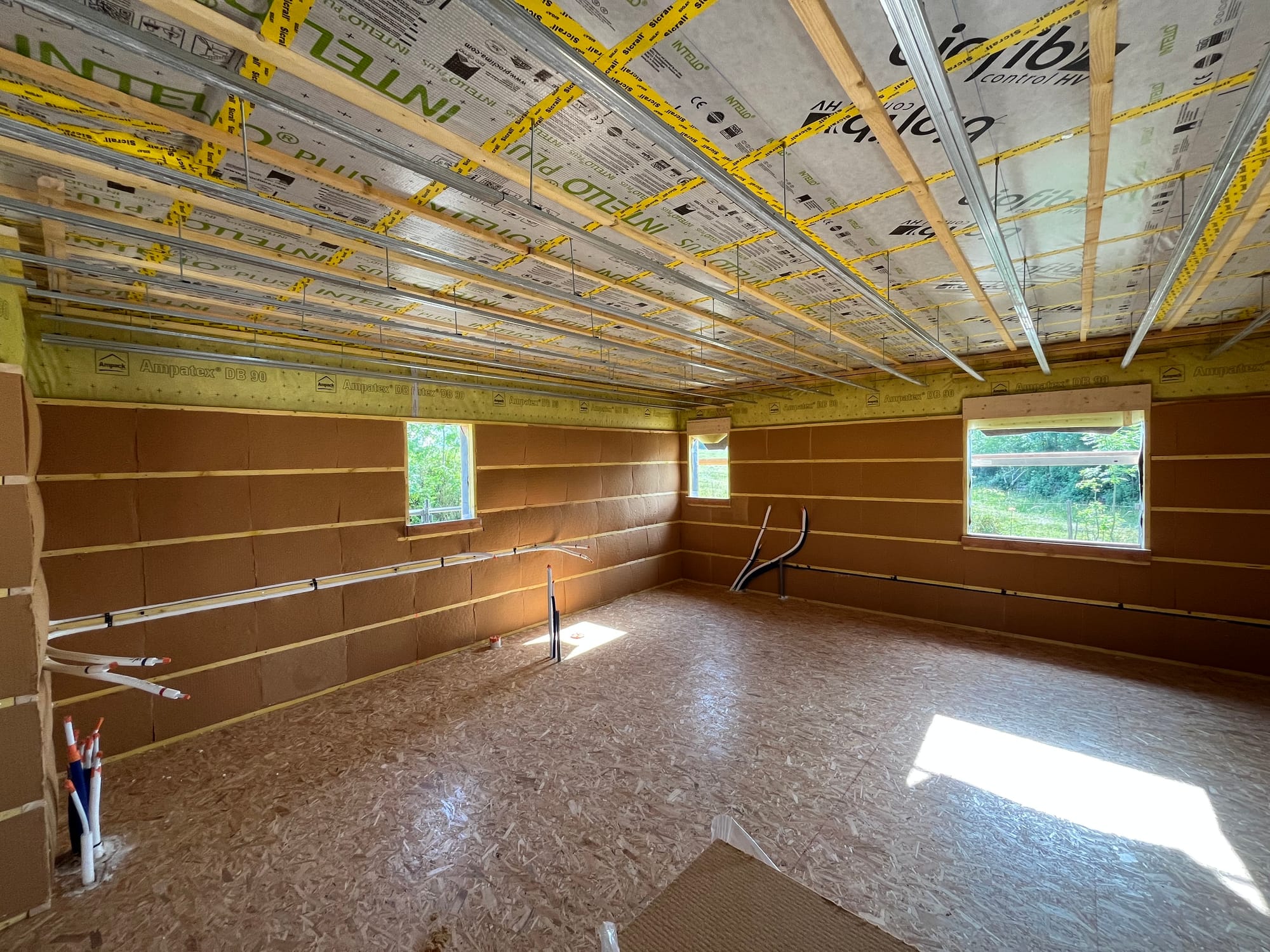 Isolation laine de bois et ouate de cellulose