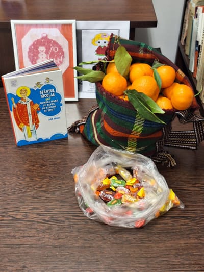 „𝐓𝐨𝐚𝐭ă 𝐥𝐮𝐦𝐞𝐚 î𝐥 𝐢𝐮𝐛𝐞ș𝐭𝐞 𝐩𝐞 𝐒𝐟â𝐧𝐭𝐮𝐥 𝐍𝐢𝐜𝐨𝐥𝐚𝐞, 𝐩𝐞𝐧𝐭𝐫𝐮 𝐜ă 𝐒𝐟â𝐧𝐭𝐮𝐥 𝐍𝐢𝐜𝐨𝐥𝐚𝐞 î𝐢 𝐢𝐮𝐛𝐞ș𝐭𝐞 𝐩𝐞 𝐭𝐨ț𝐢."