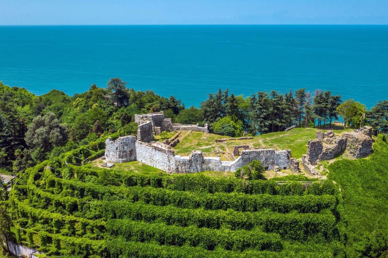 ГРУЗИНСКИЙ БАЛИ: МОРЕ И СКАЛЫ – 20 МАЯ