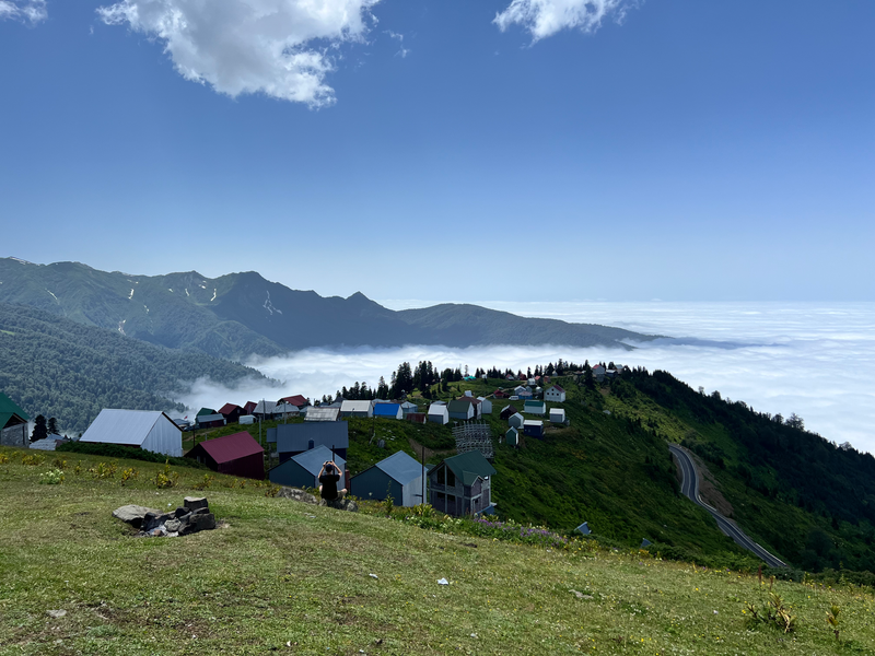 ГЛЭМПИНГ В ГОМИСМТА: ГОРЫ, ОБЛАКА И ЗАКАТ | 14-15 ИЮНЯ