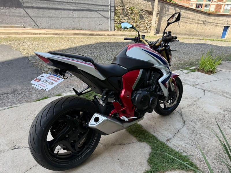 CB100 R