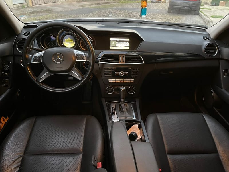 MERCEDES C-180 2012