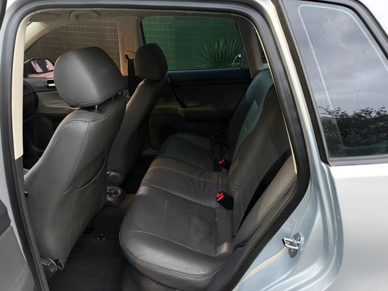 POLO HATCH SPORTLINE 1.6 I-MOTION 2010