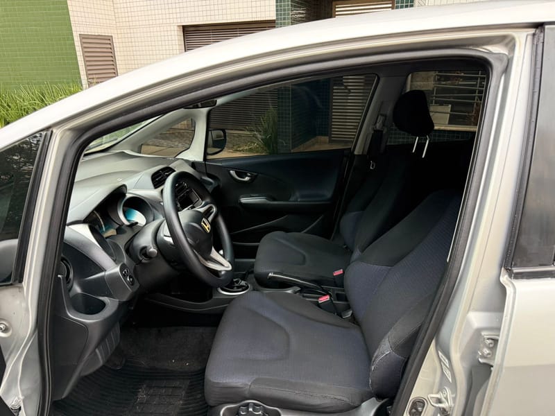 HONDA FIT 1.5 DX 2011 COMPLETO 