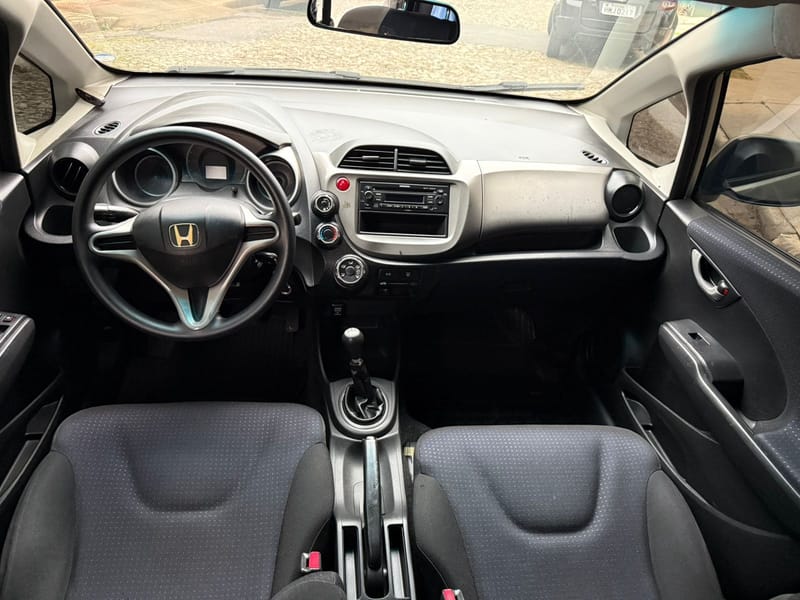 HONDA FIT 1.5 DX 2011 COMPLETO 