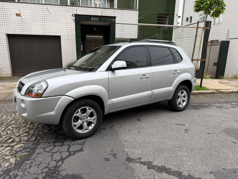 HYUNDAI TUCSON GLS 2.0 COMPLETO 2015 