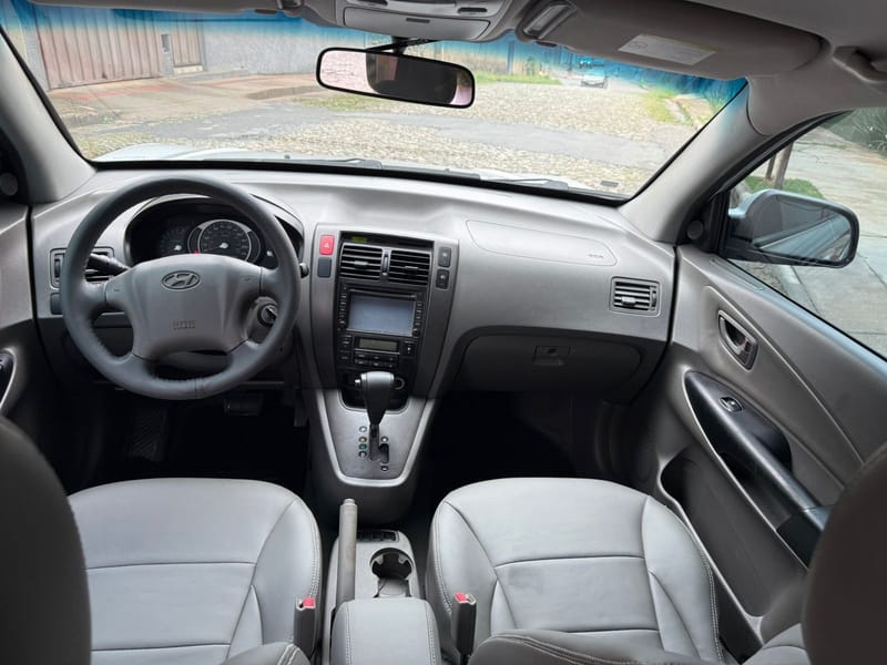 HYUNDAI TUCSON GLS 2.0 COMPLETO 2015 