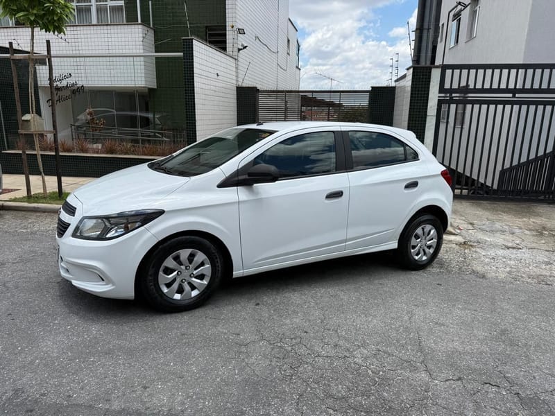 CHEVROLET ONIX JOY 1.0 COMPLETO 2019